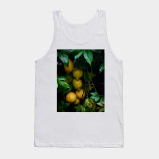 Italian restaurant lemon art Tank Top